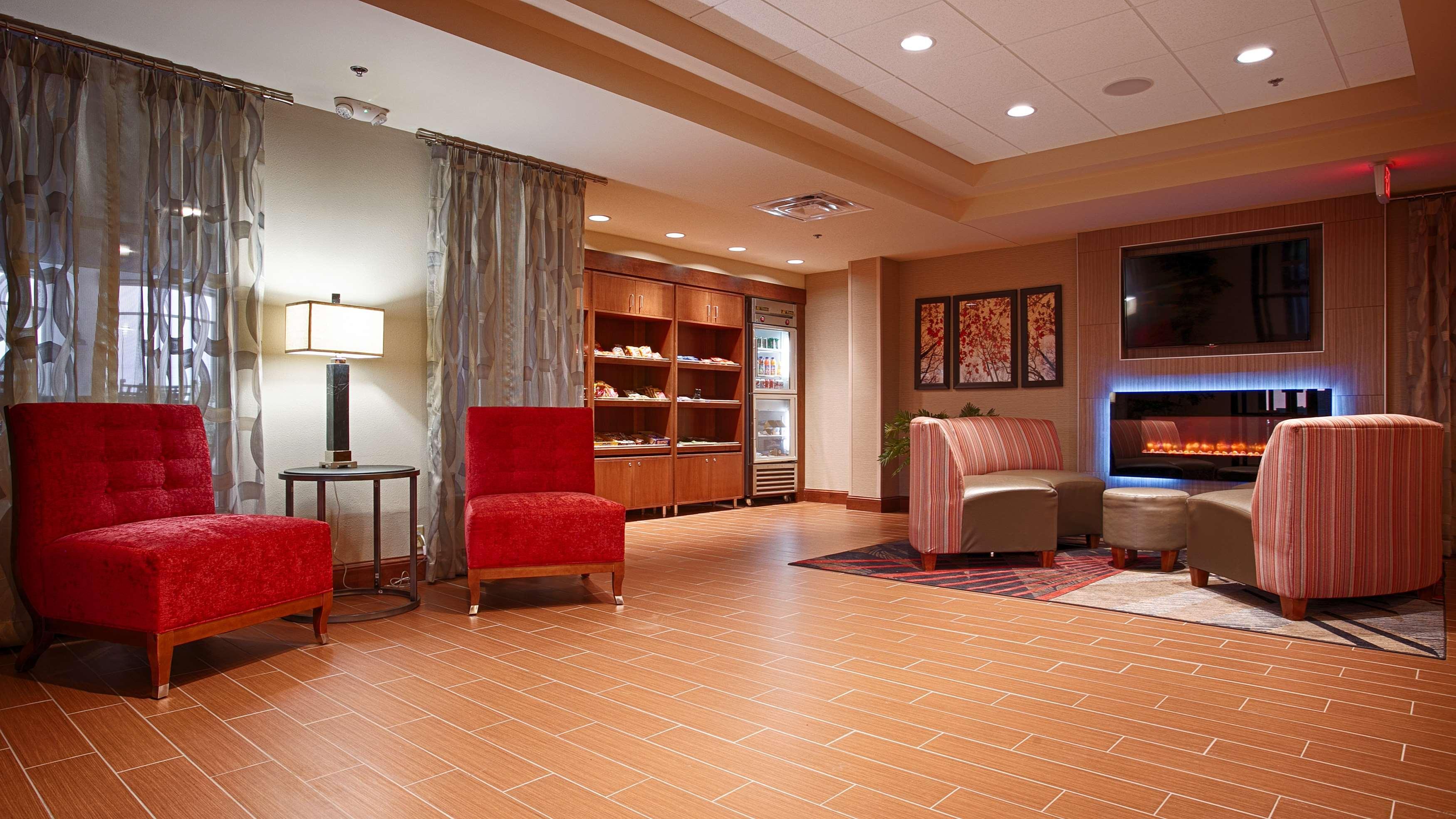 Best Western Plus Willmar Exterior foto